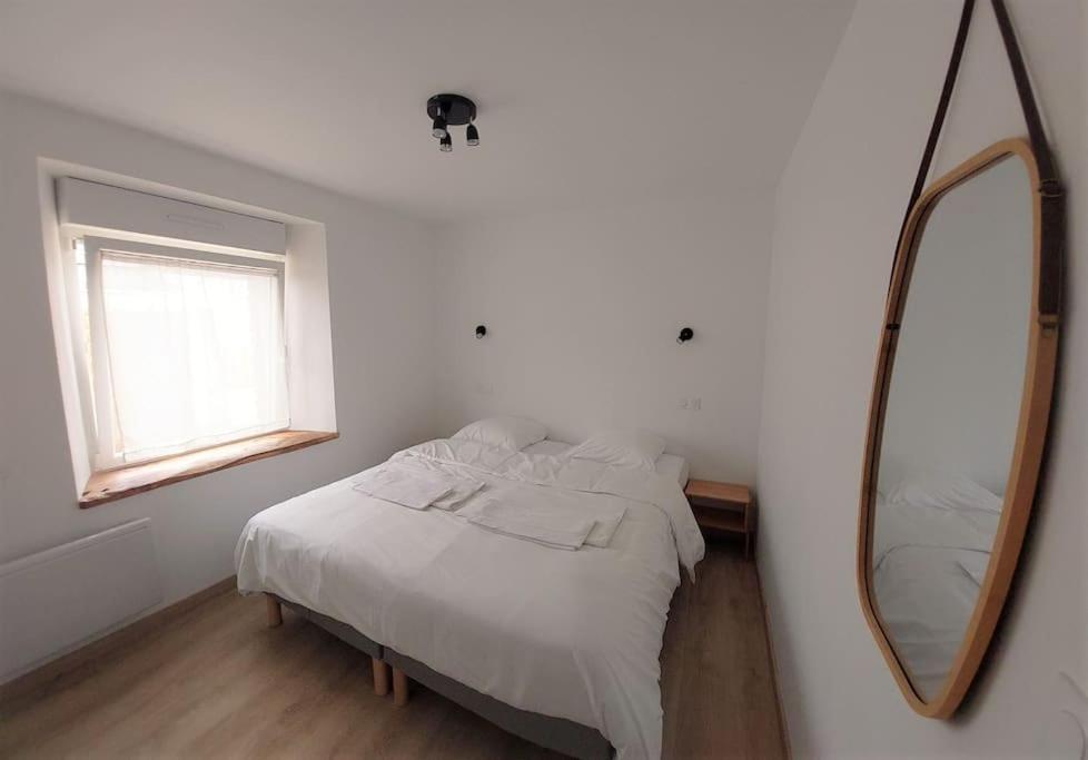 Le Cormoran Emplacement Ideal, Moderne Tres Equipe Thury-Harcourt-le-Hom Eksteriør billede